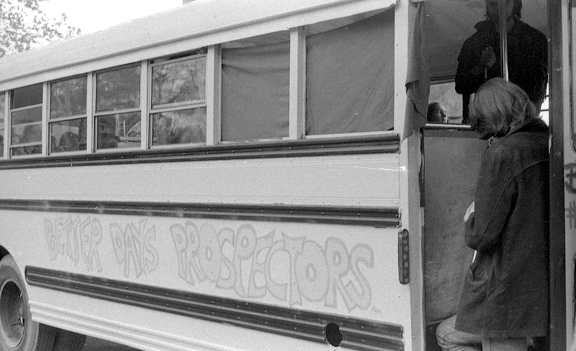 Gary Michael's Blue Bus mobile commune - "Better Days Prospectors"